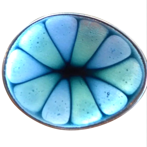 Hogan-Bolas Silver Brooch - Picture 1 of 5